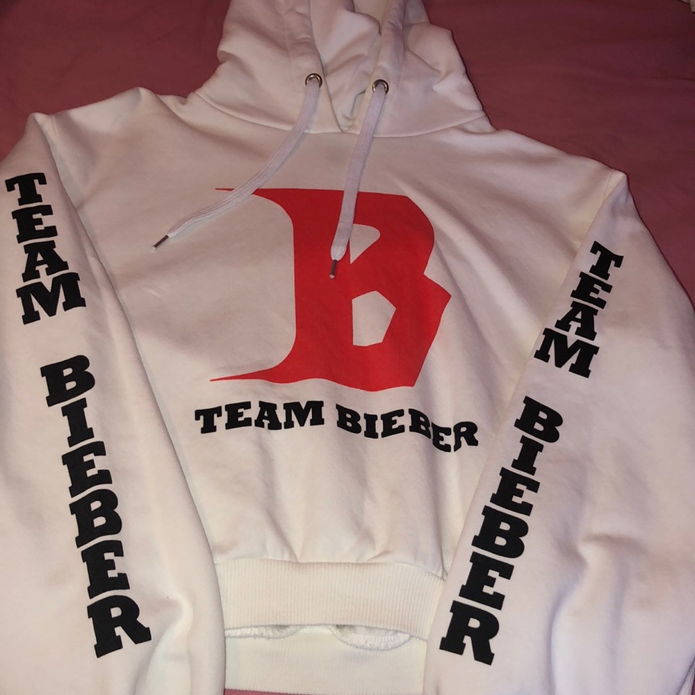 Cropped Justin Bieber hoodie